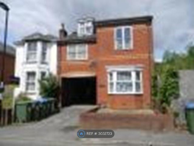 Apartment for rent in St Denys, City Of Southampton