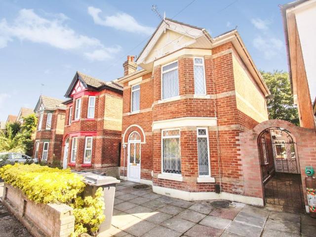 House for rent in Talbot Village, Bournemouth