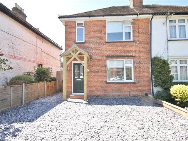 House for rent in Ripley Springs, Runnymede