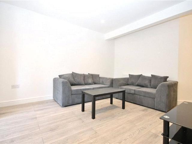 House for rent in Ripley Springs, Row Town