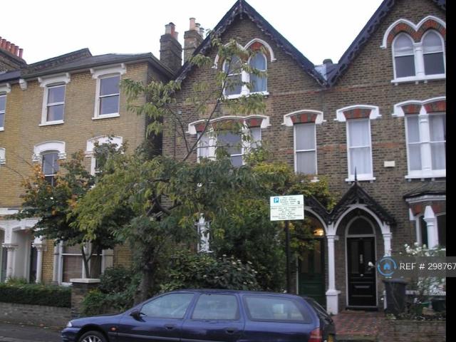 House for rent in Stroud Green, Greater London