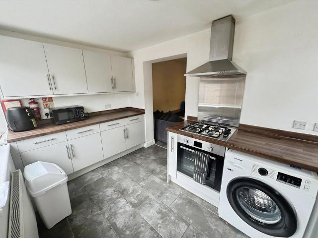 House for rent in Ripley Springs, Runnymede