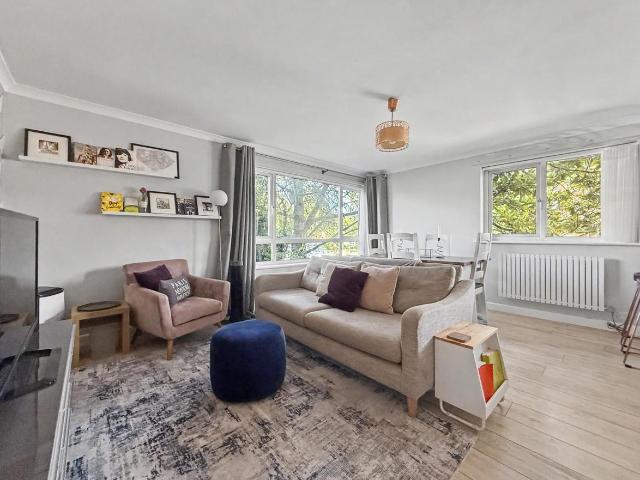 Apartment for rent in Clewer Village, Windsor