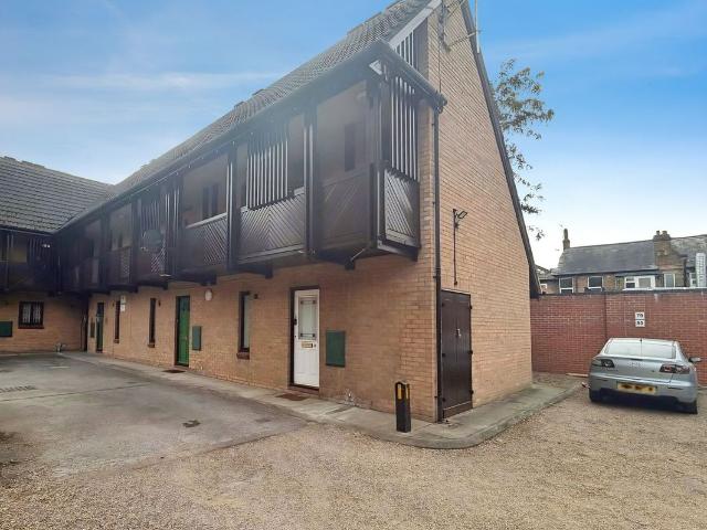 Studio for rent in Chalvey, Slough