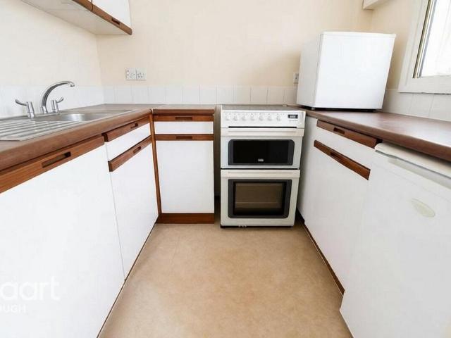 Apartment for rent in Chalvey, Slough
