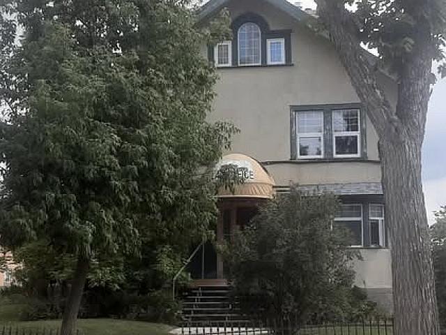 House for sale in East St. Paul, Manitoba