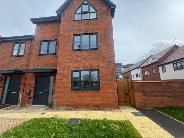 Apartment for rent in Southcourt, Aylesbury