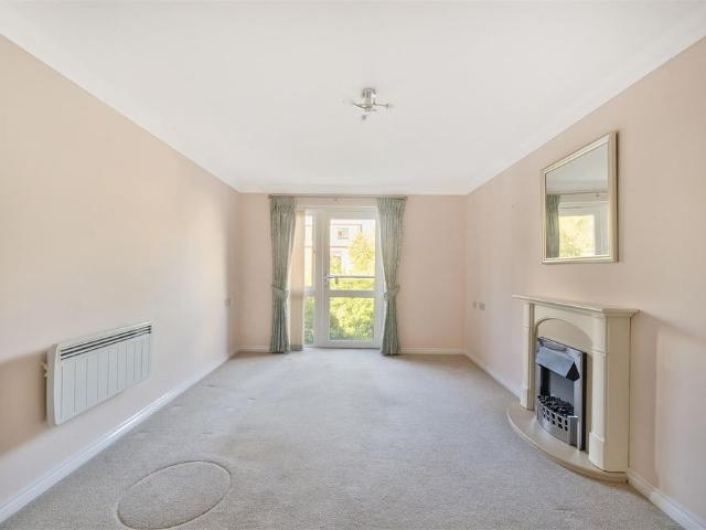 Apartment for rent in Ringwood, Ashurst Bridge