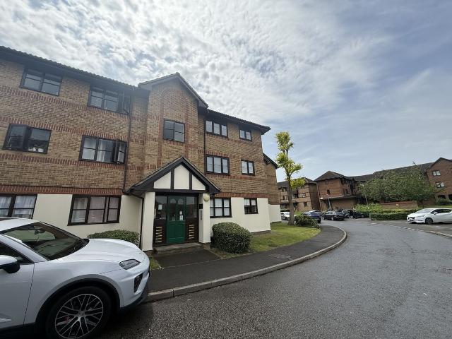Apartment for rent in Stone, Monks Orchard