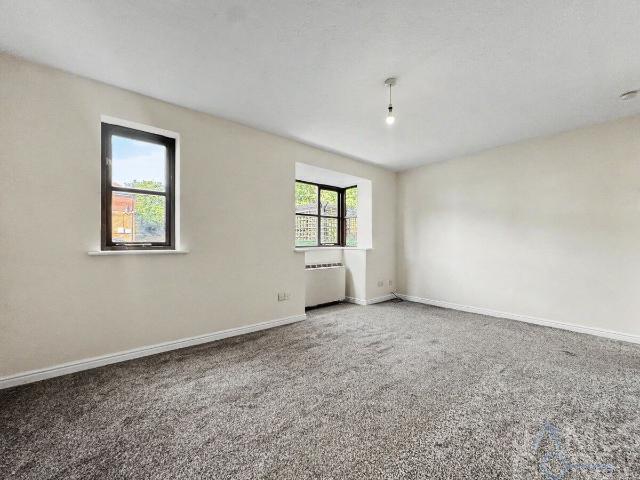 Apartment for rent in Stone, Monks Orchard