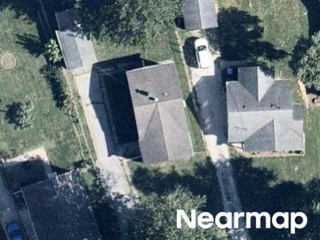 House for sale in Alton, Illinois
