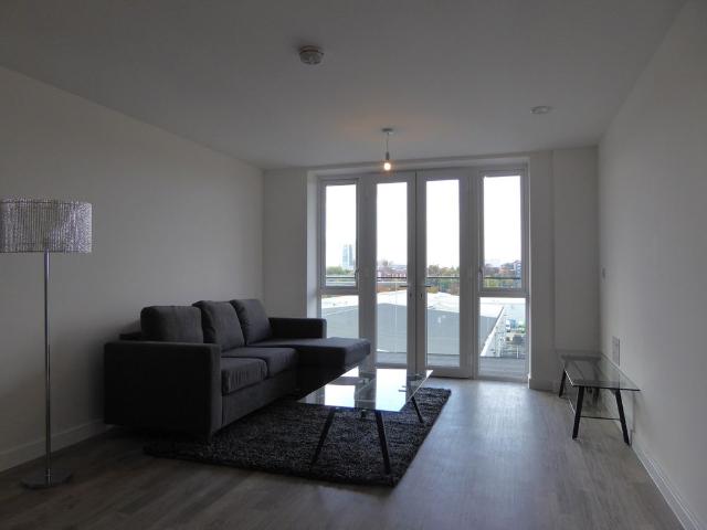 Apartment for rent in Newtown, Reading
