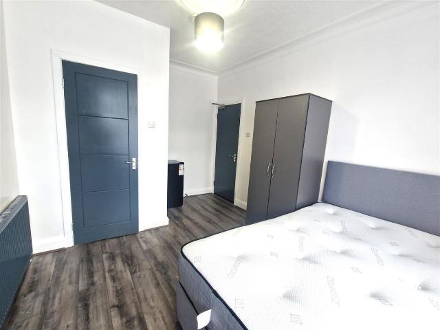 Studio for rent in Brunswick Park, Greater London