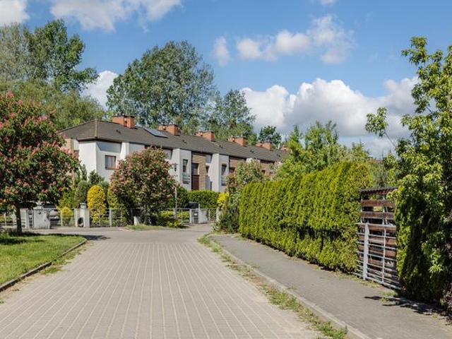 Dom na sprzedaż w Biedrusko, Wielkopolskie