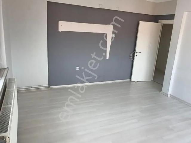 Osmaneli içerisinde kiralık mülk