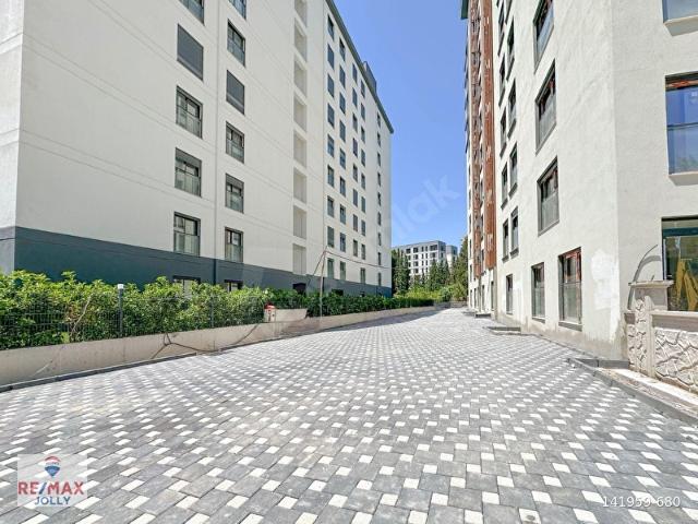 Bayrakli, İzmir içerisinde satılık mülk
