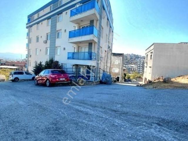 Osmangazi Mahallesi, Bayraklı içerisinde kiralık mülk