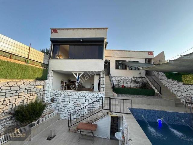 Şahinbey, Gaziantep içerisinde satılık Villa