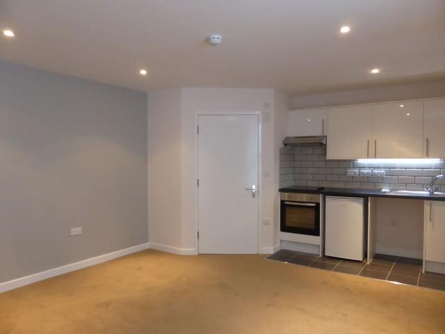 Studio for rent in Brunswick