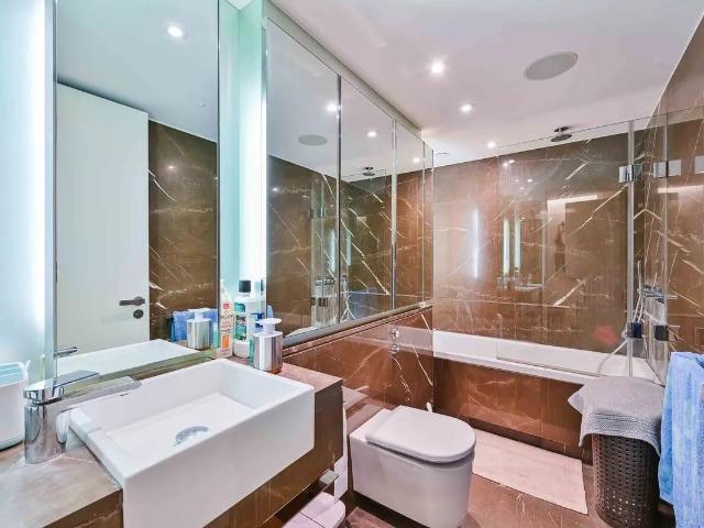 Apartment for rent in Fitzrovia, Greater London