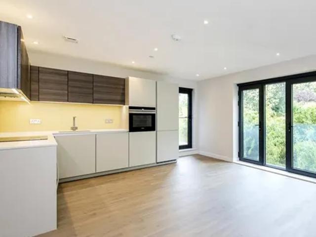 Apartment for rent in West Hampstead, Isle Of Man