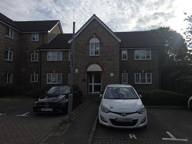 Apartment for rent in Waltham Abbey, Epping Forest