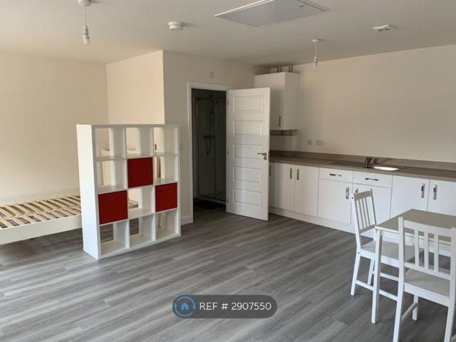 Studio for rent in South Trumpington, Arrington