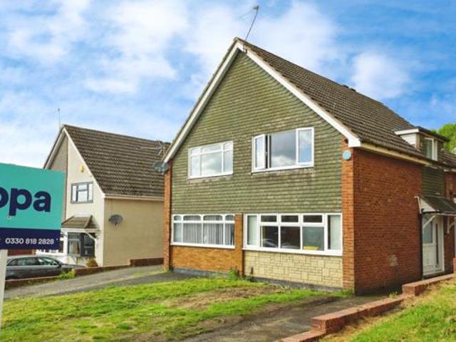 House for sale in Brierley Hill, West Midlands