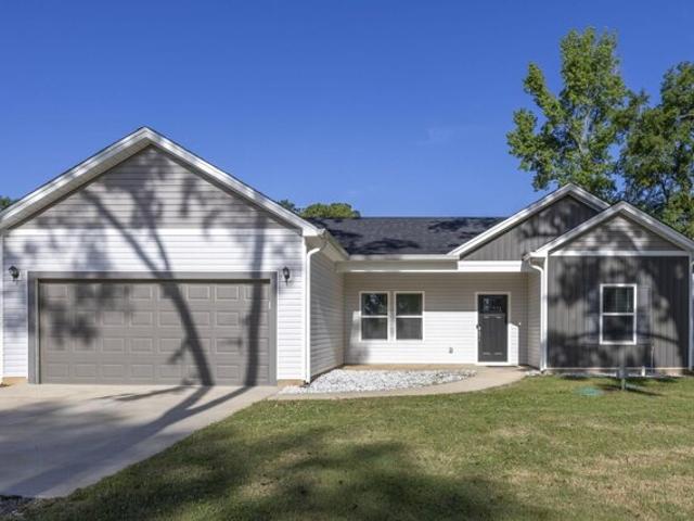 House for sale in Prosperity