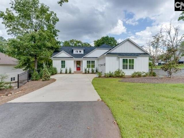 House for sale in Prosperity