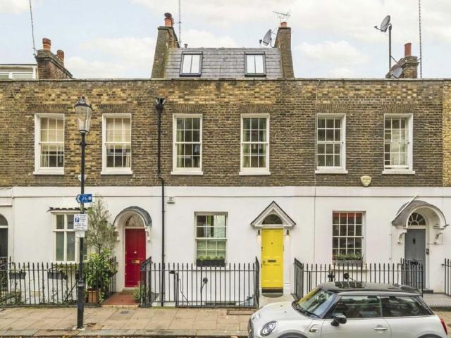 House for rent in Bayswater, Greater London