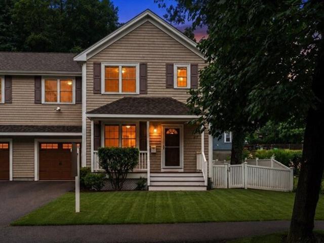 Condo for sale in Auburndale, Massachusetts