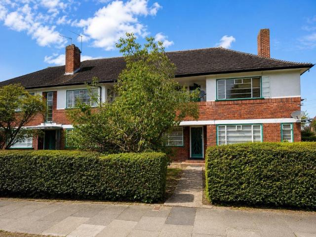 House for rent in Finchley, Greater London