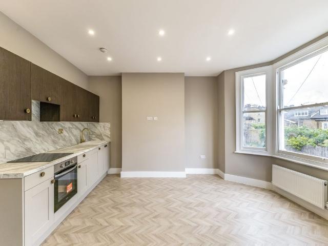 Apartment for rent in Streatham Hill, Greater London