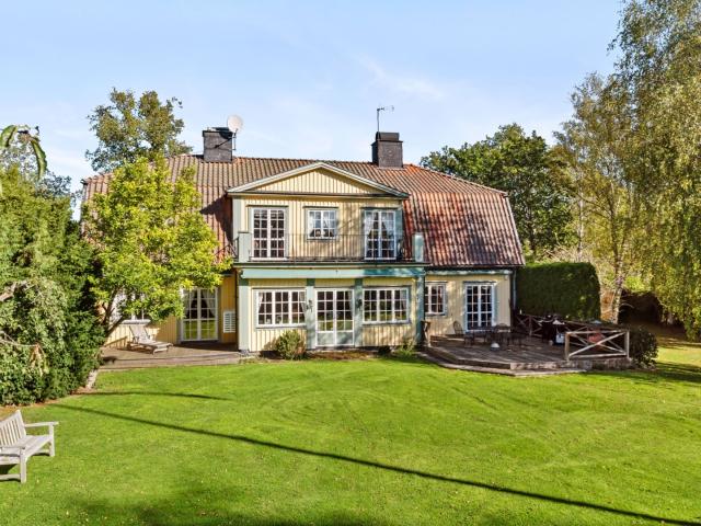 Bostad till salu i Danderyd, Stockholm