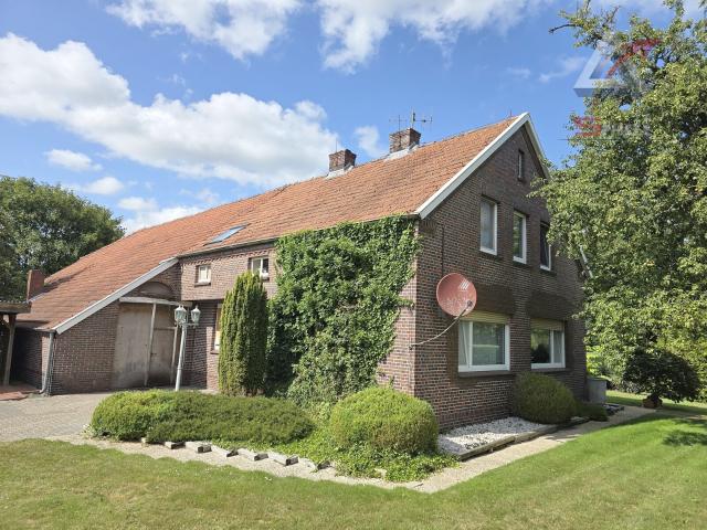 Bauernhaus kaufen in Uplengen, Niedersachsen