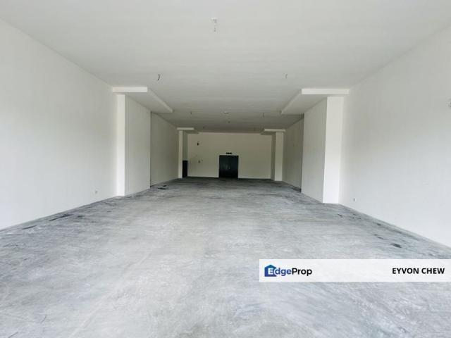 Shop for rent in Kajang, Langat