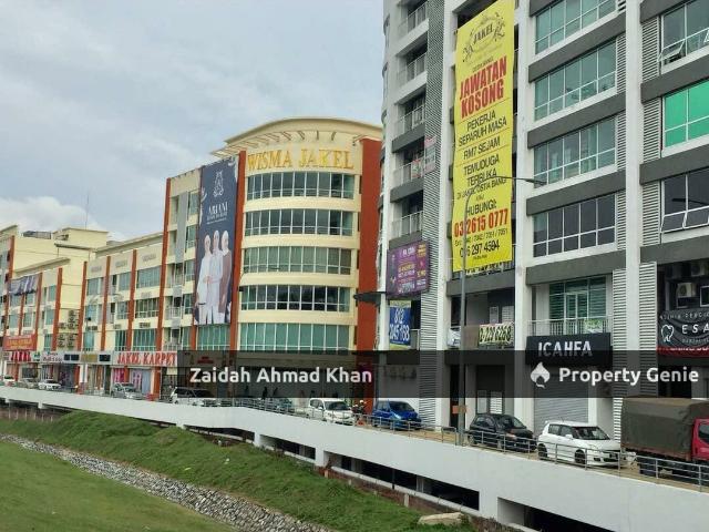 Shop for sale in Kajang, Langat
