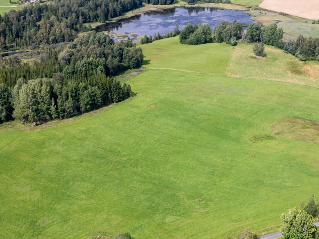 Gård till salu i Örebro