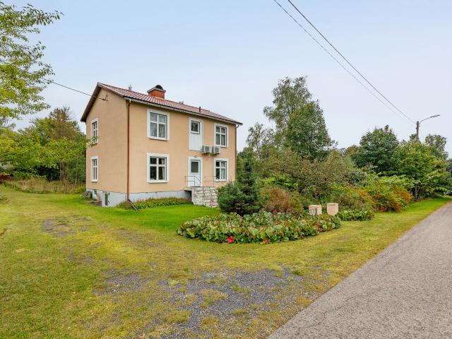 Villa till salu i Kronoberg