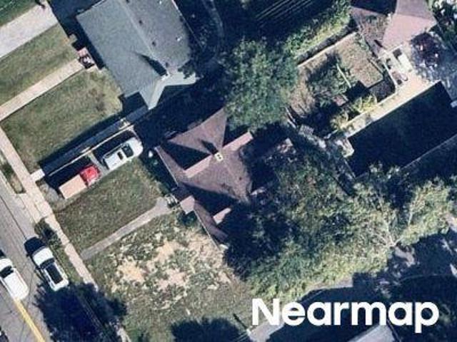 House for sale in Riverhead, New York
