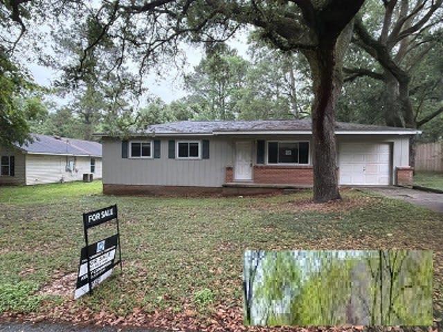 House for sale in Mobile, Alabama