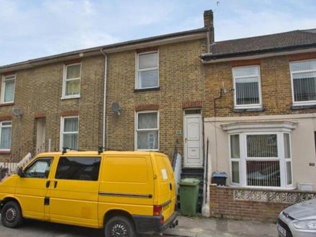 House for sale in Buckland, Ash