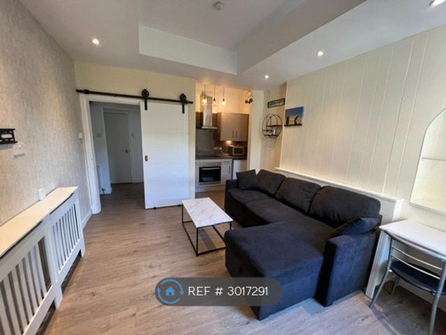 Apartment for rent in Callendar Park, Scotland