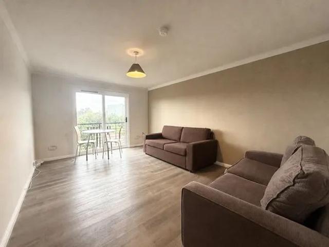 Apartment for rent in Hillhead, Scotland