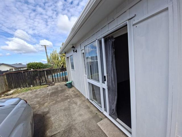 House for rent in Owhata, Oroua County