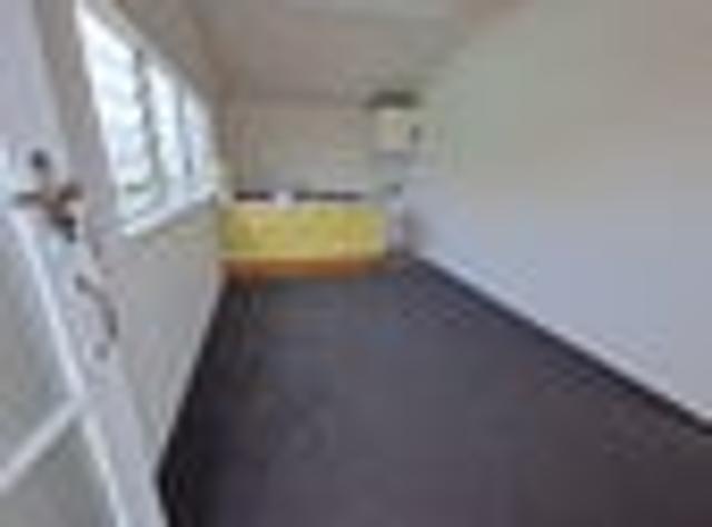 House for rent in Owhata, Oroua County