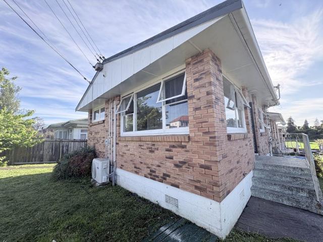 House for rent in Owhata, Oroua County