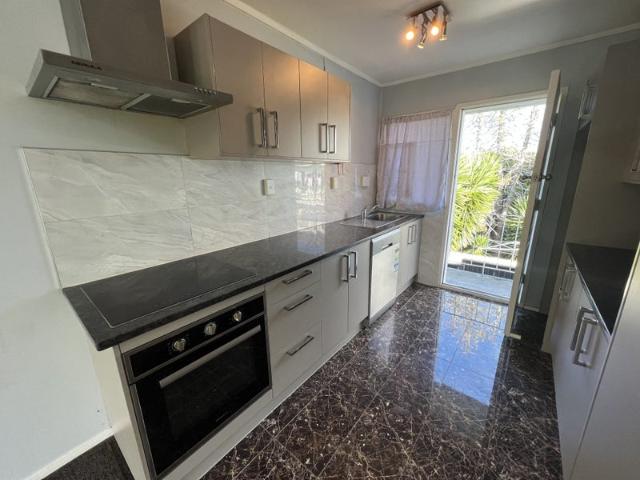 Apartment for rent in Owhata