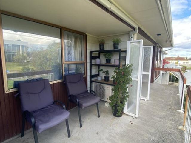 Apartment for rent in Owhata, Oroua County